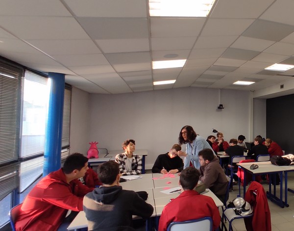 Le programme HESAM 2030 finance des initiatives pédagogiques innovantes en collaboration avec l'ICIFTech.